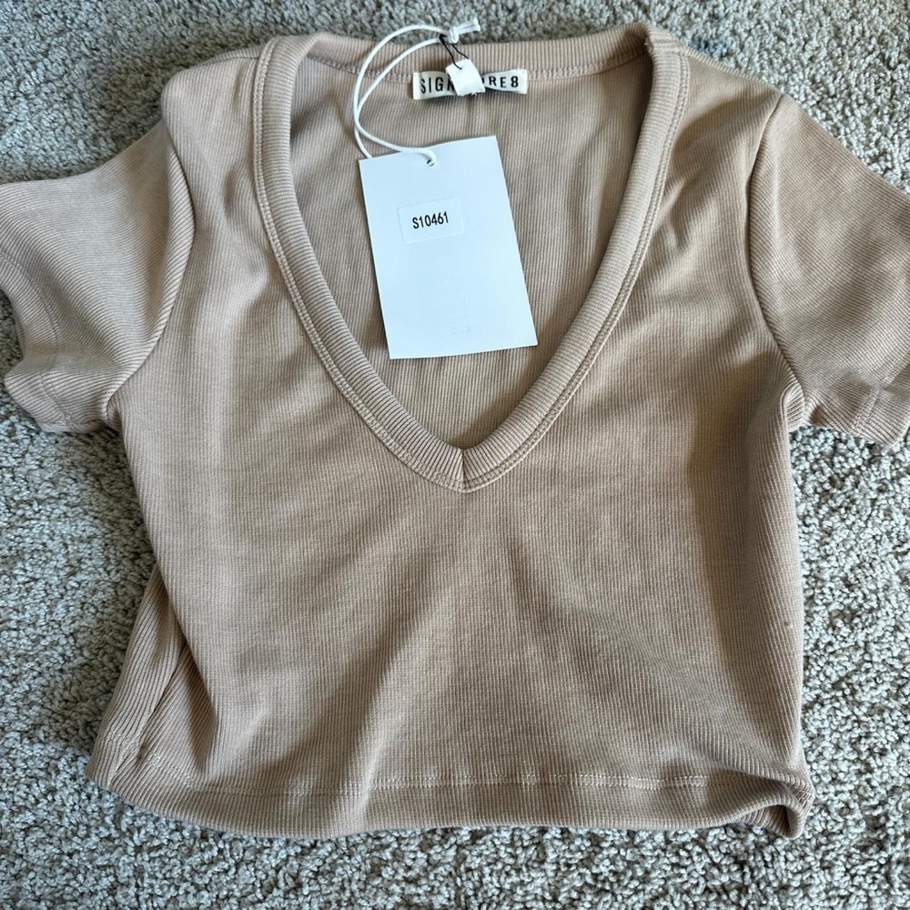 Signature8 Ribbed V-Neck Crop Top in Nude Beige